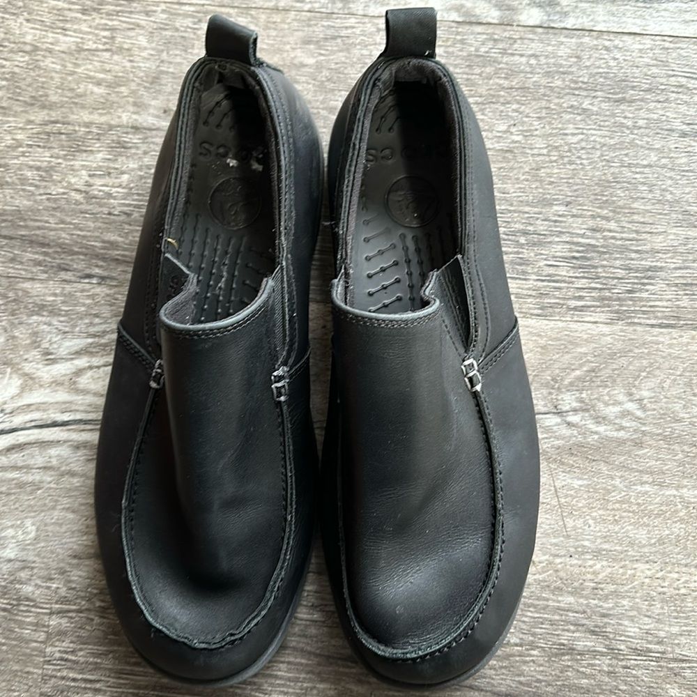 Crocs men’s dress shoes size 13